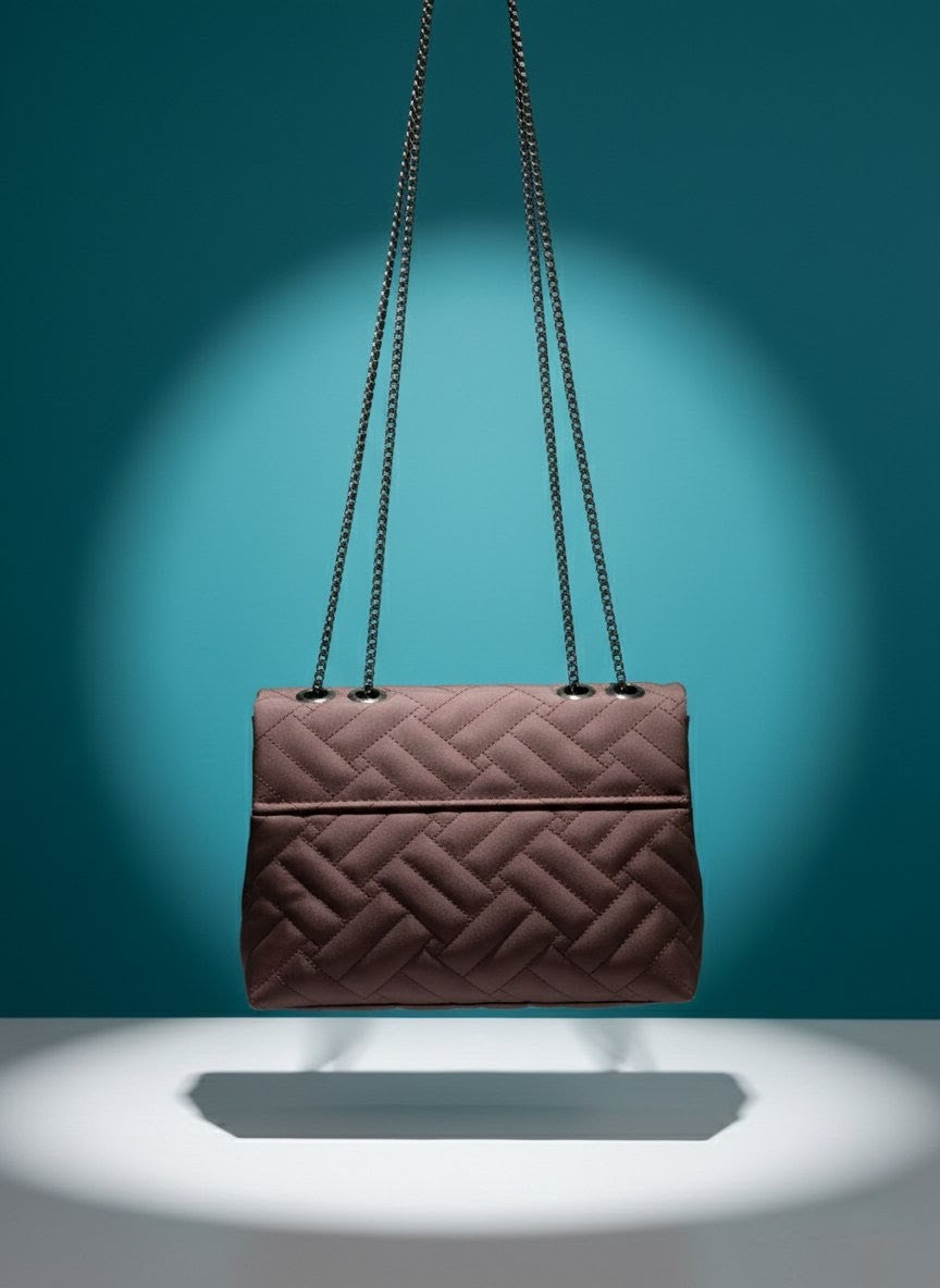 LONG CHAIN HANDBAGS