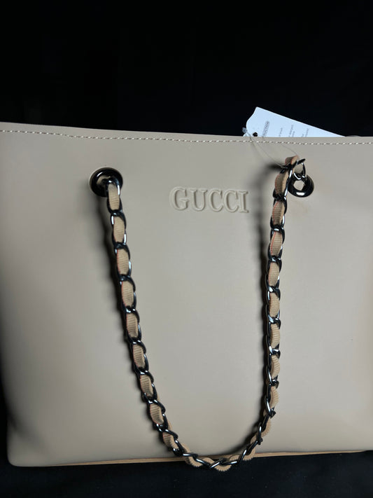 Gucci Large Space Handbag